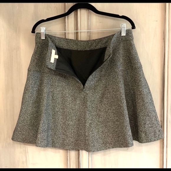 Banana Republic Black White Tweed A-Line Short Skirt Sz 10 - Picture 4 of 6